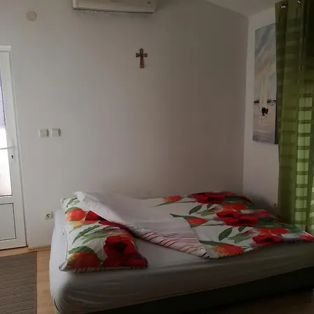 Apartament Ante