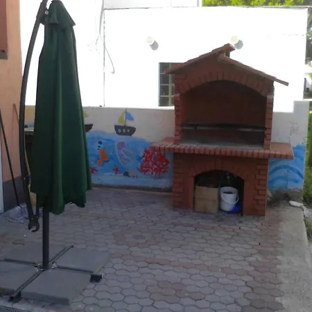 Ante Apartment