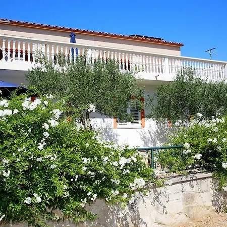 Apartament Ante *